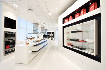 Mondéco Crystal Gives Miele Gallery a Crisp Finish